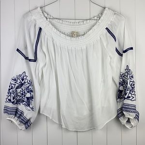 Bleuh Ciel White Boho Top. Size: S
